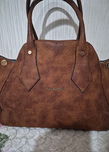 Louis Vuitton Kahverengi Suet Kadin Canta