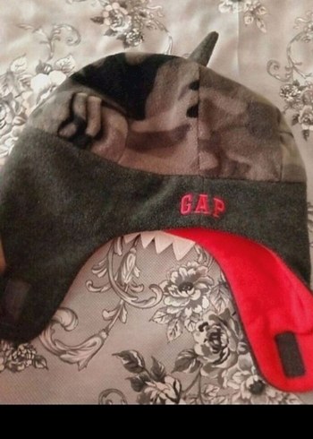 Gap Gri Rock Punk Desenli Erkek Bere