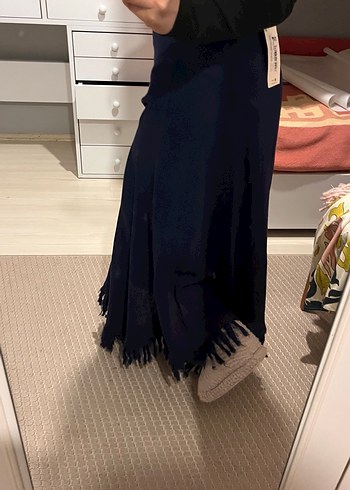 Lacivert Uzun Drapeli Gotik Etek - Görsel 4