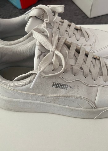 36 Beden beyaz Renk Puma ayakkabı