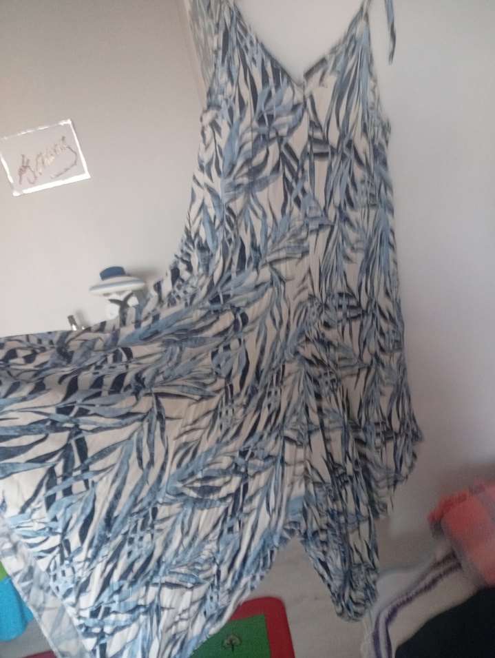 Kadın V Yaka Kolsuz Bohem Tulum - Görsel 3