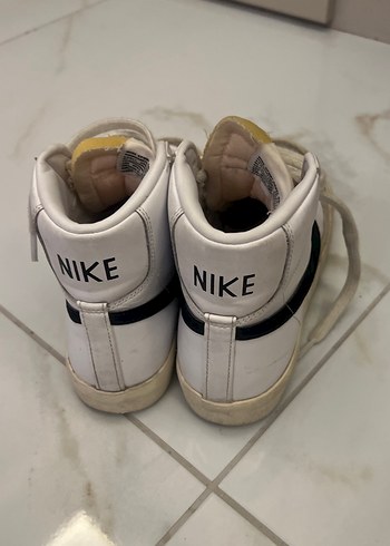 Beyaz Bağcıklı Kadın Spor Ayakkabı - Görsel 3