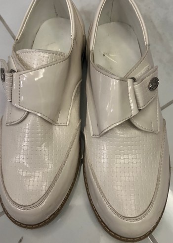 Tokalı Beyaz Erkek Çocuk Özel Ayakkabı - Görsel 5