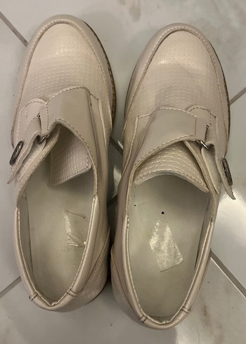 Tokalı Beyaz Erkek Çocuk Özel Ayakkabı - Görsel 4