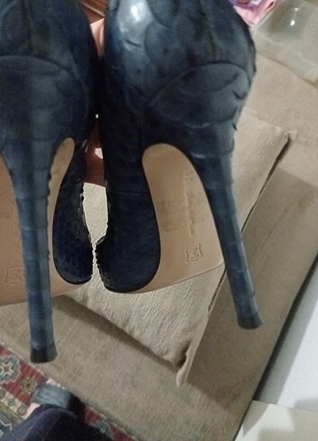 36,5 Beden Stiletto