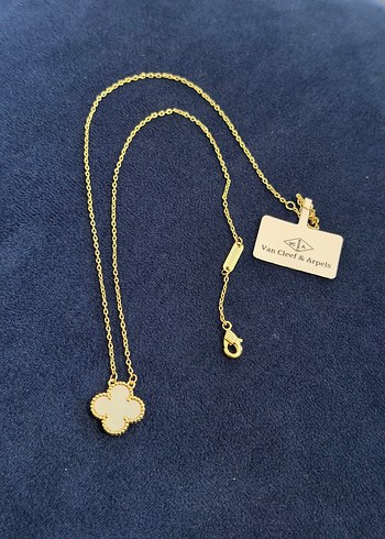 Van Cleef & Arpels Altin Renkli Midi Zincir Kolye