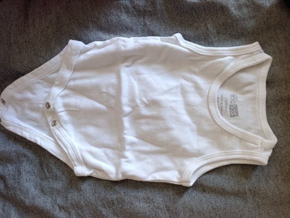 Düğmeli Beyaz Pamuklu Bebek Body ikili fiyattır. - Görsel 4