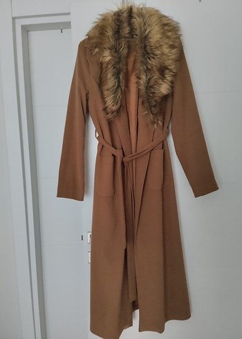 Kürklü Uzun Kadın Kaban