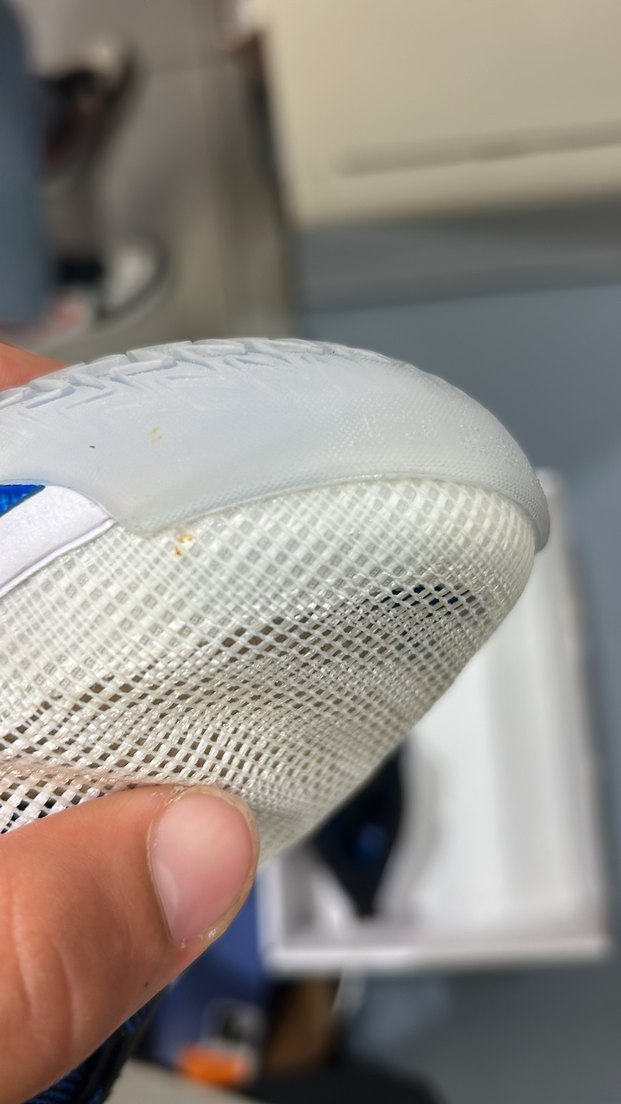 Beyaz Elastik Basketbol Ayakkabısı - Görsel 4