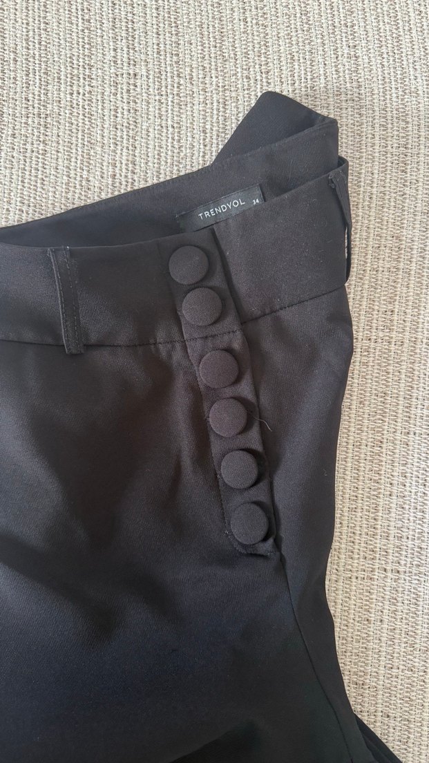 Düğmeli Siyah Kadın Kumaş Cigarette Pantolon - Görsel 2