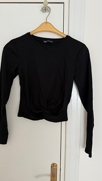 Zara crop bluz
