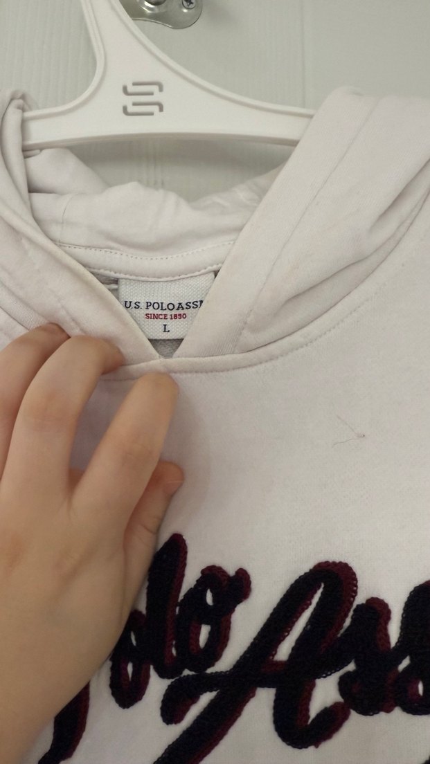 Beyaz Kapüşonlu Kadın Sweatshirt - Görsel 2