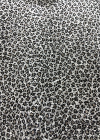 Yarım Balıkçı Yaka Yılan Desenli Bluz - Görsel 3