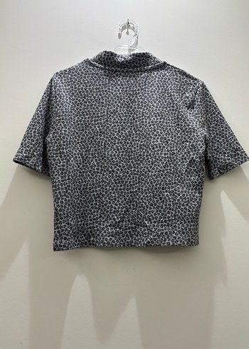 Yarım Balıkçı Yaka Yılan Desenli Bluz - Görsel 2