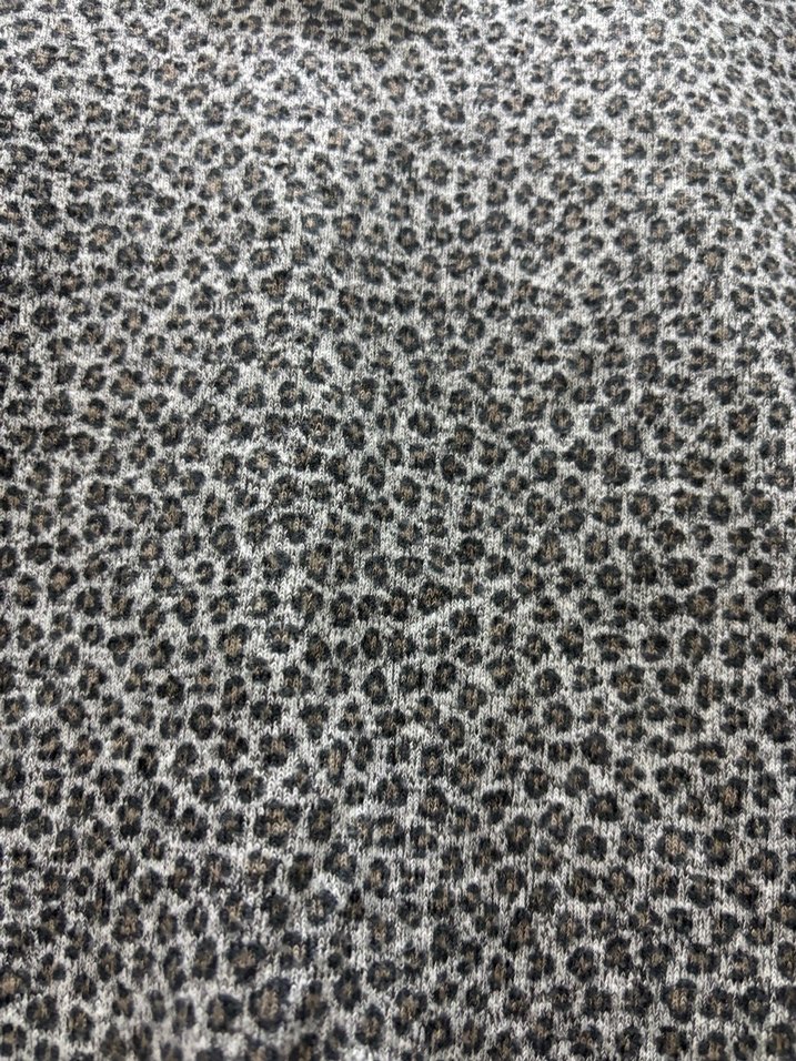 Yarım Balıkçı Yaka Yılan Desenli Bluz - Görsel 3