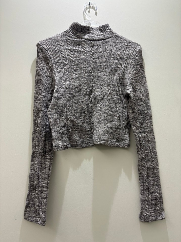 Gri Örgü Yüksek Yakalı Kadın Kazak - Görsel 3