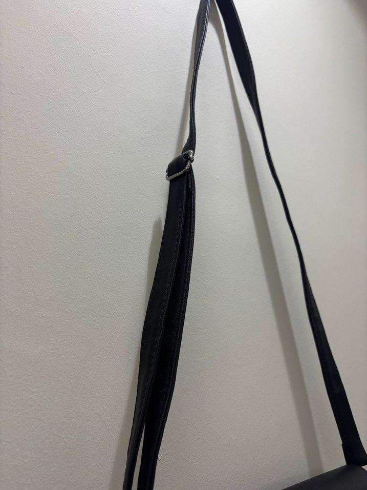 Siyah Deri Kadın Omuz Çantası - Görsel 2