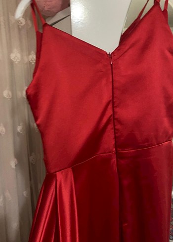 Kırmızı Uzun Drapeli V-Yaka Abiye Elbise - Görsel 3