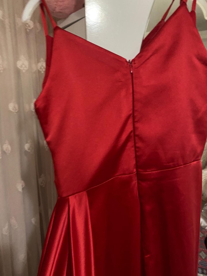 Kırmızı Uzun Drapeli V-Yaka Abiye Elbise - Görsel 3