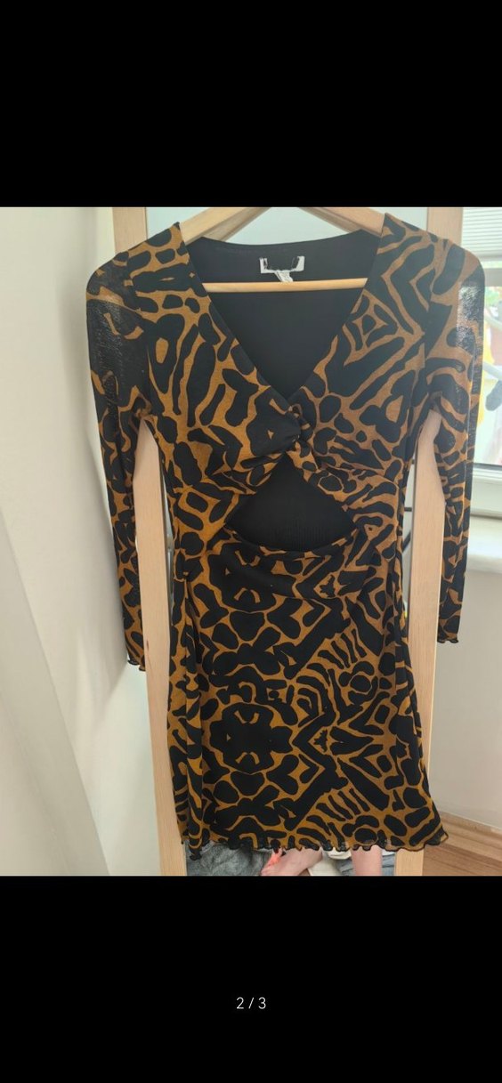 V Yaka Kahverengi Yılan Desenli Midi Elbise - Görsel 2