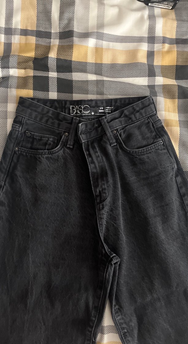 Siyah Bol Kesim Kadın Denim Pantolon - Görsel 2