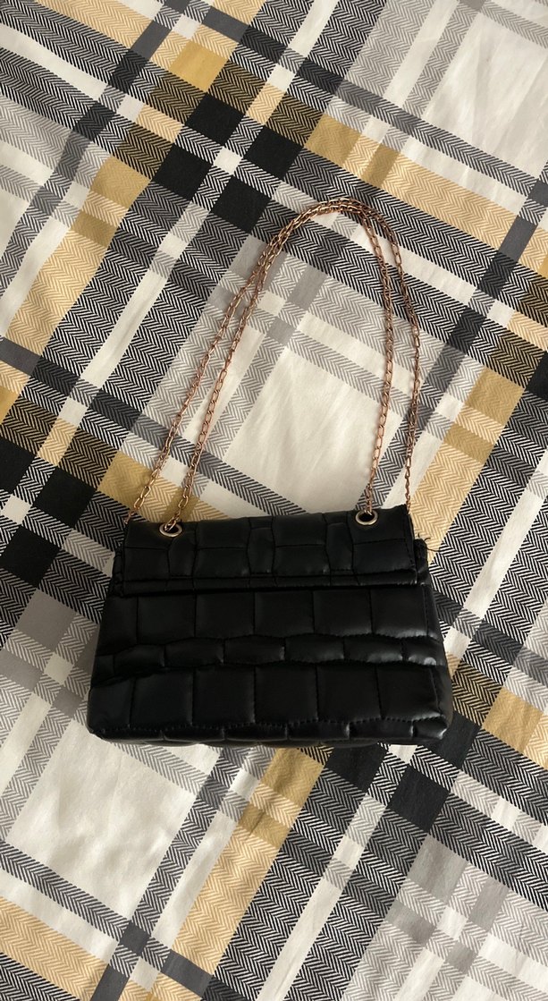 Kare Desenli Siyah Deri Kadın Çanta - Görsel 2
