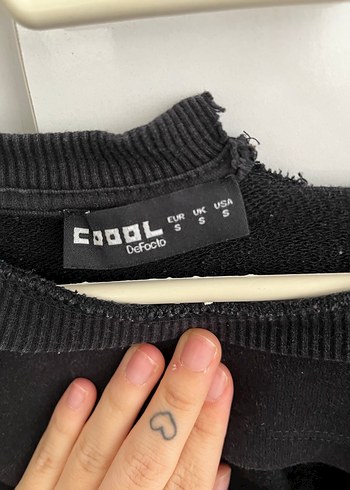 Siyah Crop Uzun Kollu Kadın Sweatshirt - Görsel 3