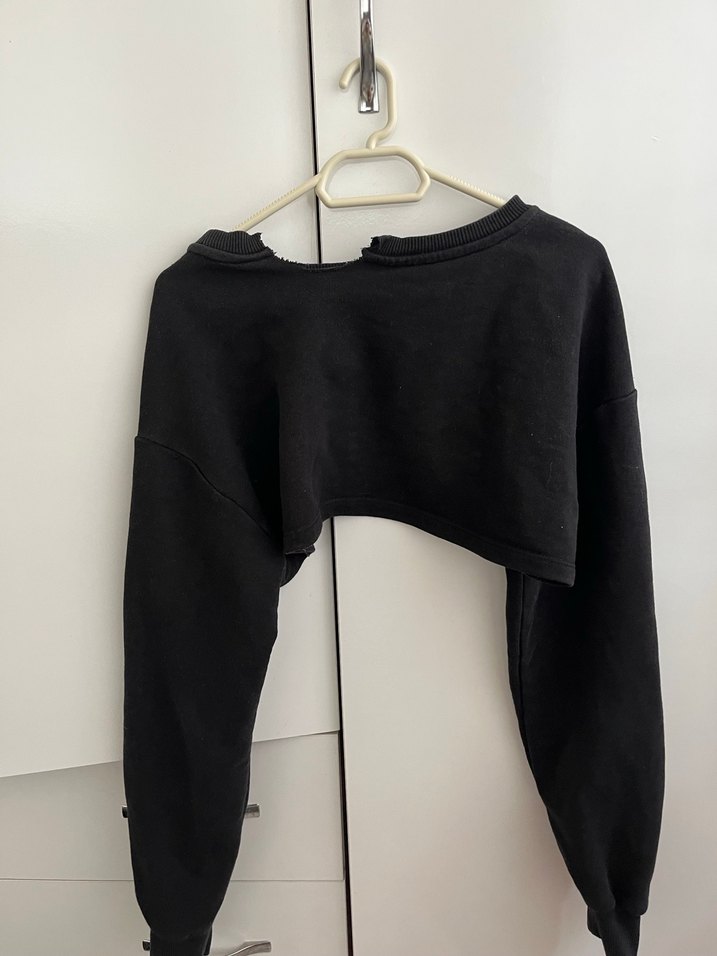 Siyah Crop Uzun Kollu Kadın Sweatshirt - Görsel 4