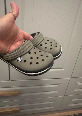 28 Beden gri Renk Gri Erkek Çocuk Kaydırmaz Terlik Velcro
