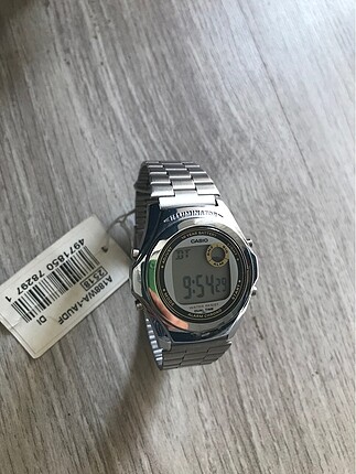 Casio erkek saati hiç kullanılmadı