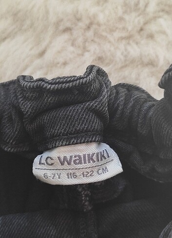 7 Yaş Beden LC Waikiki kot etek