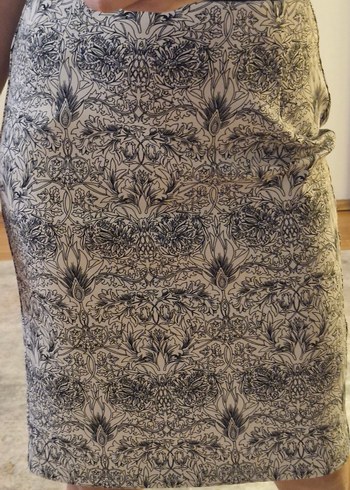 MANGO Beyaz üzerine siyah desenli Kalem Etek - Görsel 8