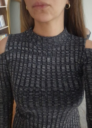 Gri Çizgili Yüksek Yaka Triko Elbise - Görsel 4