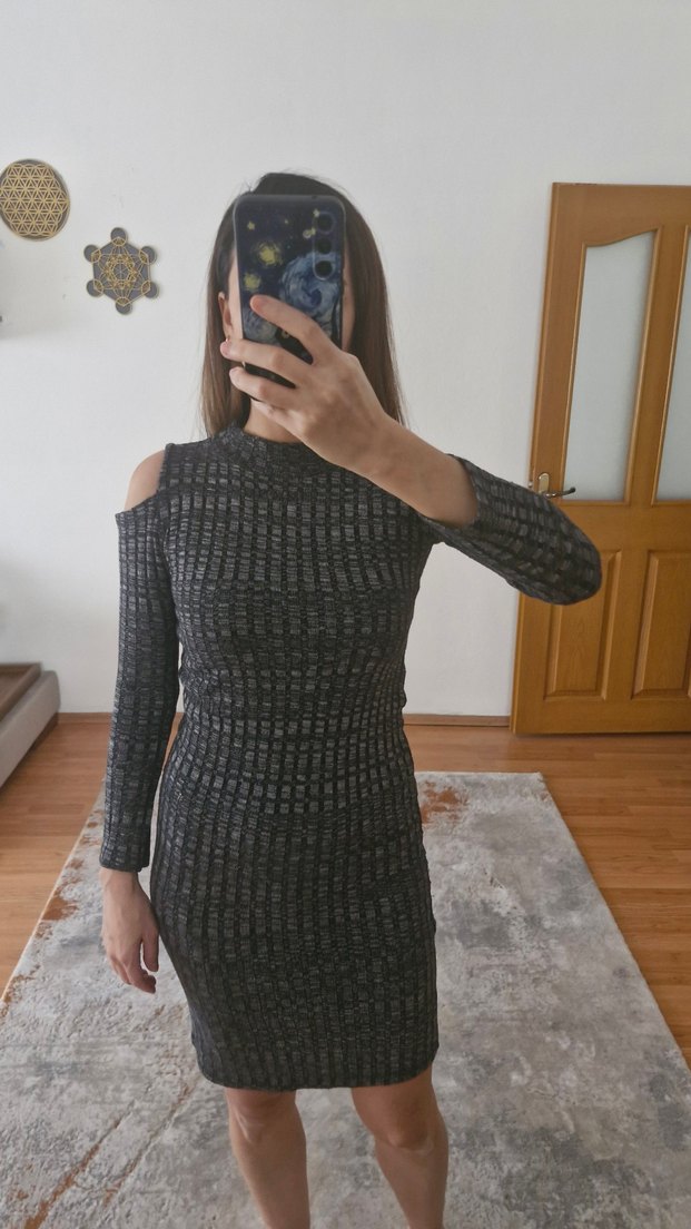 Gri Çizgili Yüksek Yaka Triko Elbise - Görsel 3