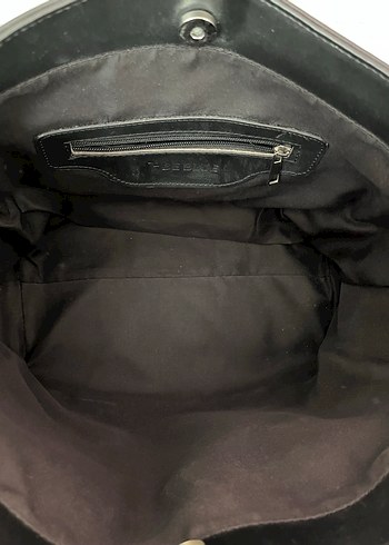 Siyah Deri Tokalı Kadın Çanta - Görsel 4