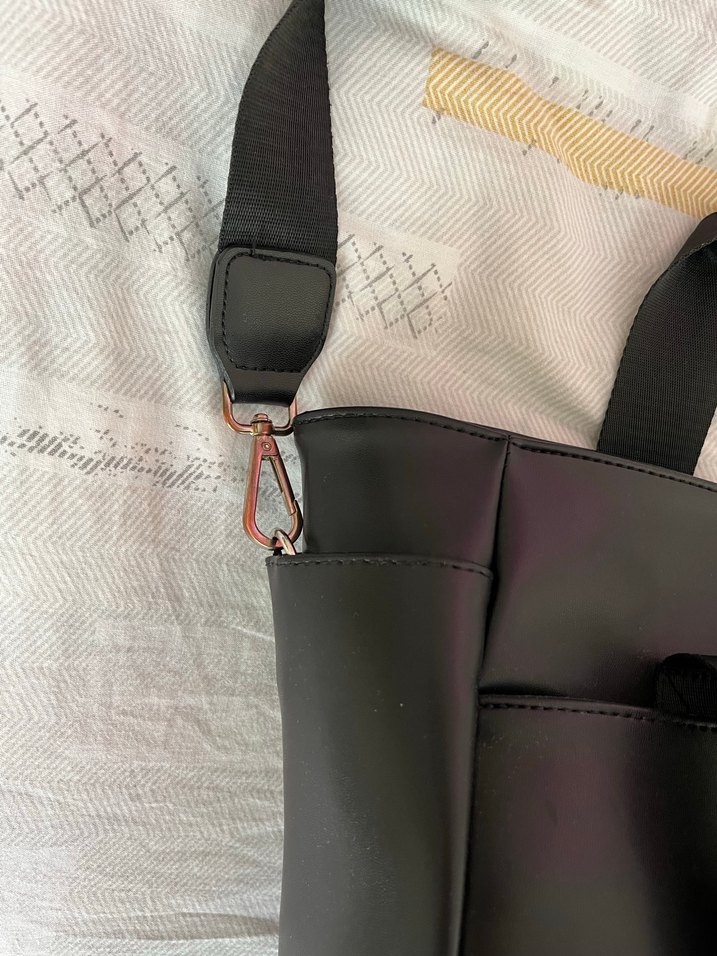 Siyah Deri Tokalı Kadın Çanta - Görsel 3