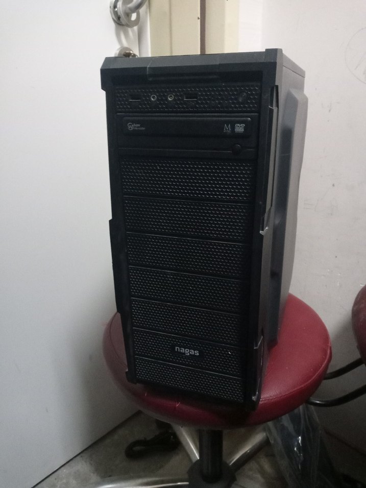 Siyah Nagas Masaüstü Bilgisayar - Görsel 2