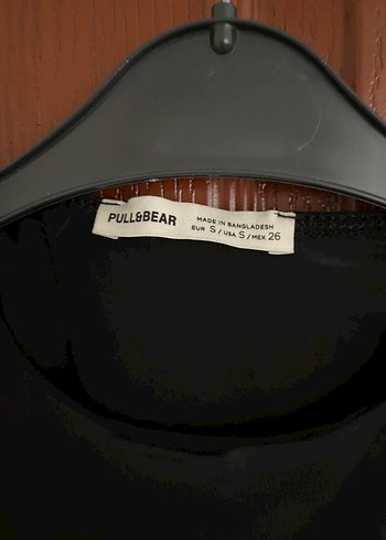 Pull and Bear Siyah Kolsuz Kız Body