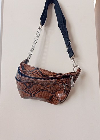Kahverengi Yılan Desenli Deri Bel Çantası