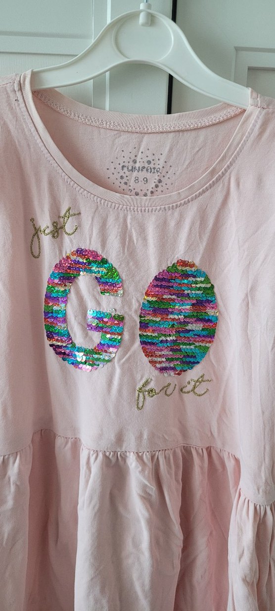 Pul payet işlemeli Pembe Kolsuz Kız Elbise - Görsel 2