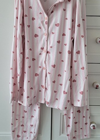 Pembe Kalp Desenli Uzun Kollu Pijama Takımı - Görsel 2