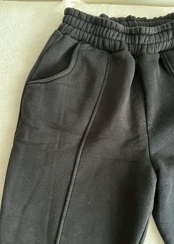 LC Waikiki Kadın Siyah Rahat Kesim Fermuarlı Eşofman