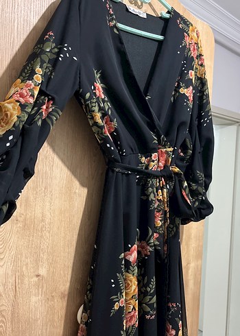 Bohem Siyah Çiçekli Uzun Elbise - Görsel 2