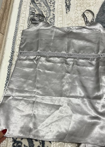 Gri Saten İp Askılı Kadın Pijama Takımı - Görsel 3