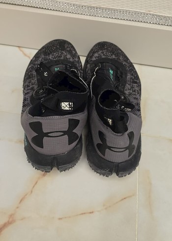 45 Beden haki Renk Under Armour spor ayakkabı