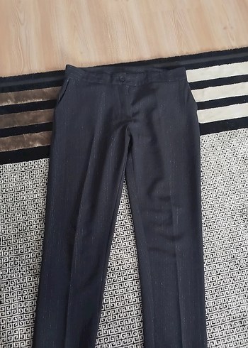 Diğer Siyah Pilili Midi Kadın Kumaş Pantolon