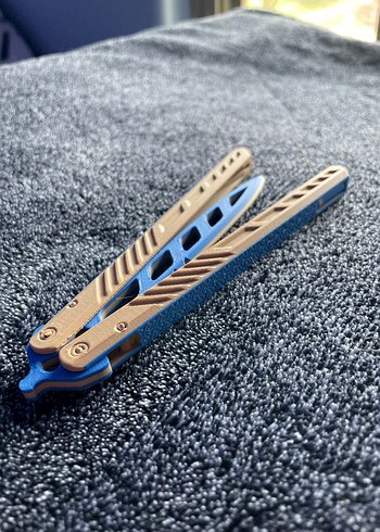 Turkuaz Renkli Kelebek Bıçak - Görsel 3