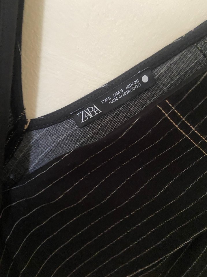 V Yaka Kolsuz Çizgili Uzun Elbise - Görsel 4