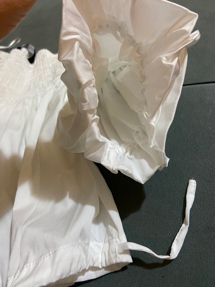 Zara Saten Volanlı Straplez Crop Bluz - Görsel 5