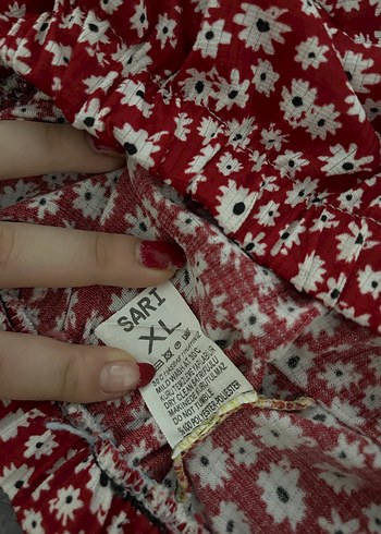 Kırmızı Çiçek Desenli Fırfırlı Mini Etek - Görsel 3